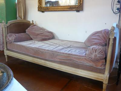   on French   Louis 16th Style Daybed