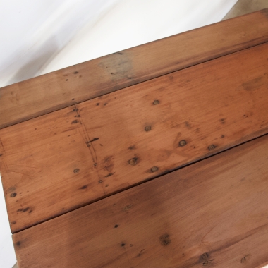 Colonial Work Table / Kitchen Counter