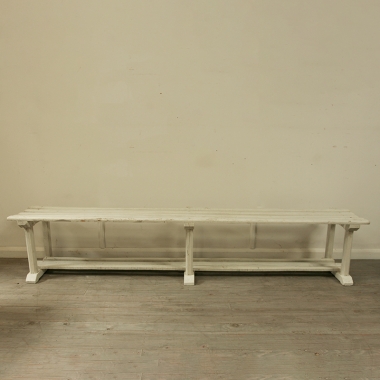 Boulangerie bench 