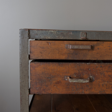 Industrial Kitchen Unit