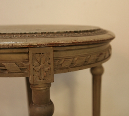 Louis 16 Style Gueridon