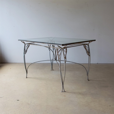 Iron Outdoor Table + Chairs 