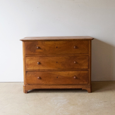 19th Century, Golden Walnut Chest Of Drawers 