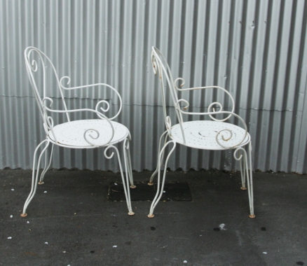 French Mid Century Garden Setting