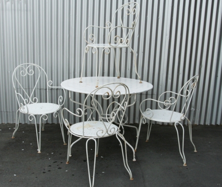 French Mid Century Garden Setting