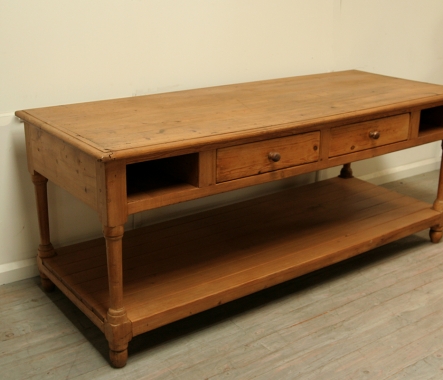 French Pine Draper's Table