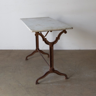 French, Bistrot Table 