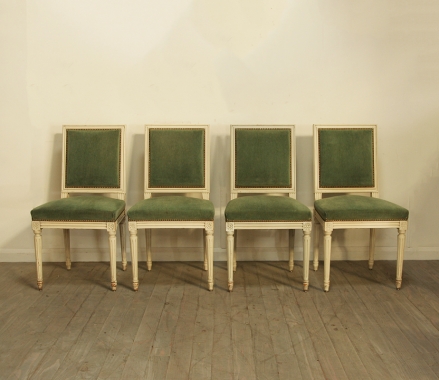 Set Of 8 French Louis 16 Style Dining Chairs