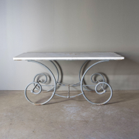 French patisserie table 